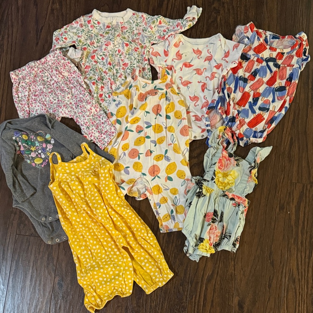 Colorful Baby Clothing Set 8 pieces